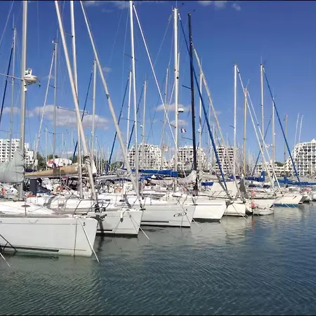 Apartment 34m2 Avec La Terrasse 60m2, Apercu Mer, Parking, Clim, A 150 M,wi-fi, Piscine La Grande-Motte