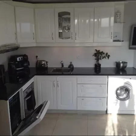 34m2 Avec La Terrasse 60m2, Aperçu Mer, Parking, Clim, à 150 M,wi-fi, Piscine Apartamento