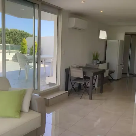 34m2 Avec La Terrasse 60m2, Aperçu Mer, Parking, Clim, à 150 M,wi-fi, Piscine Apartamento *