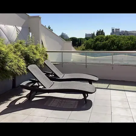 Apartamento 34m2 Avec La Terrasse 60m2, Aperçu Mer, Parking, Clim, à 150 M,wi-fi, Piscine